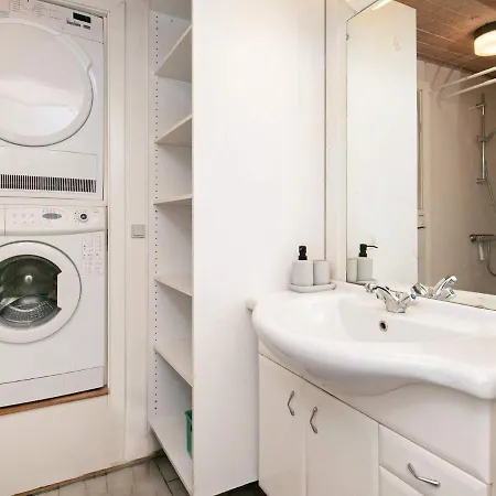 10 Person Holiday In Bl Vand *