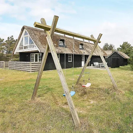 10 Person Holiday In Bl Vand *