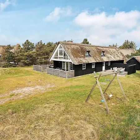 10 Person Holiday In Bl Vand *